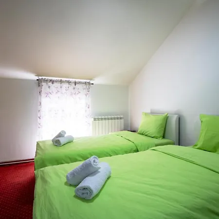 Aurora Hostel *